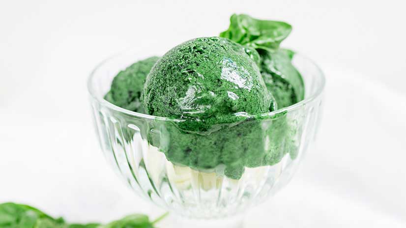 Bananeneis mit Süßgras selbst machen